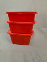 Load image into Gallery viewer, Set of 3 Microwave Tupperware containers
